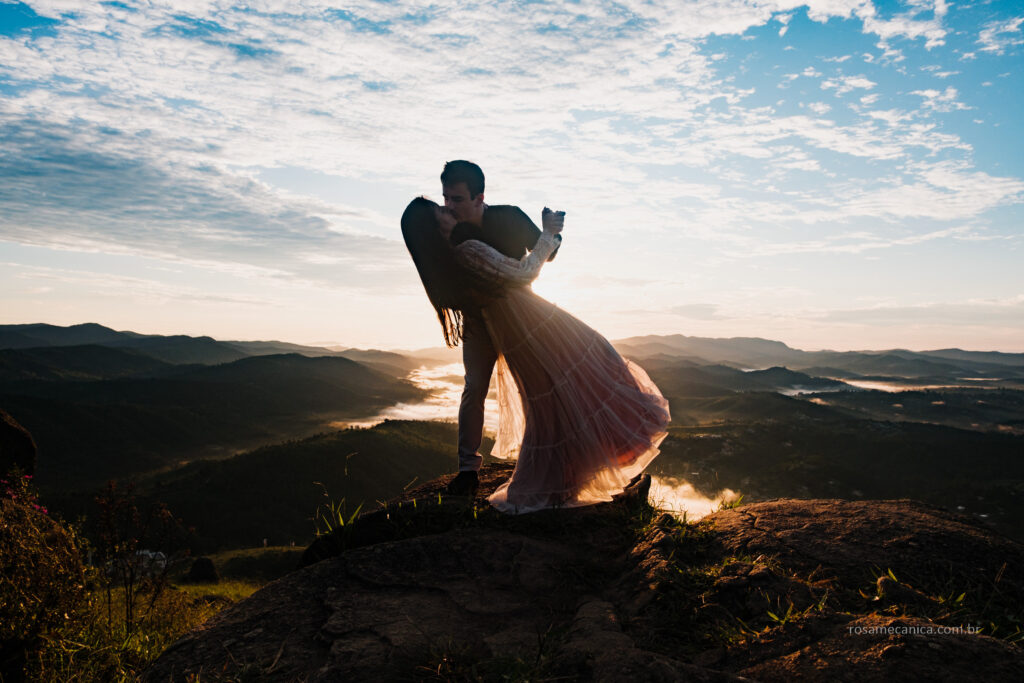 Ensaio fotográfico pré casamento no Pico do Olho D'Água, Mairiporã, SP